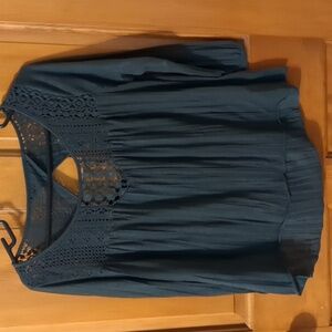 American Eagle Shirt Small Petite